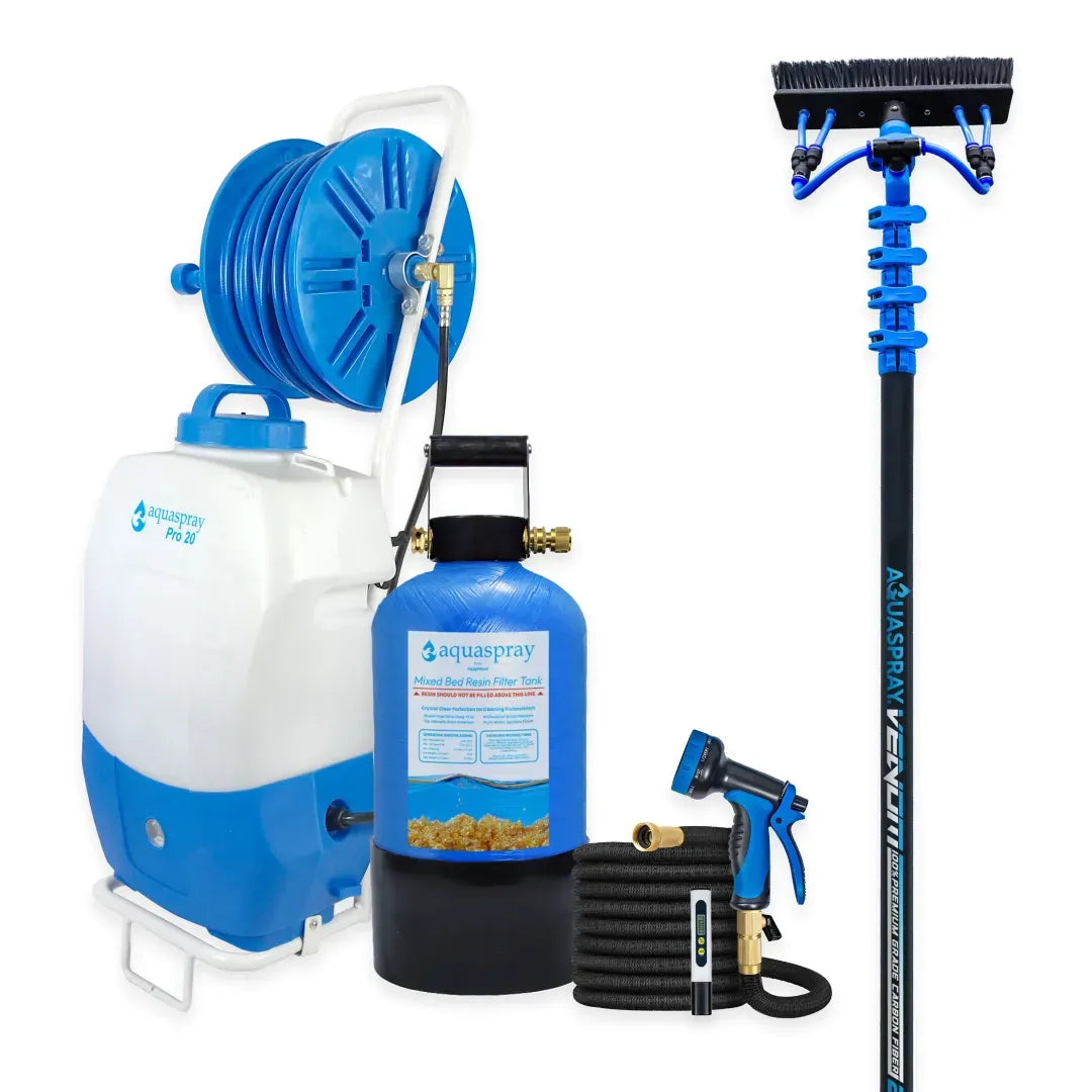 AquaSpray Pro20 5.2 Gallon Rolling Water Tank, 3 Gallon Resin Tank and Venom Water Fed Pole for Window and Solar Panel Cleaning