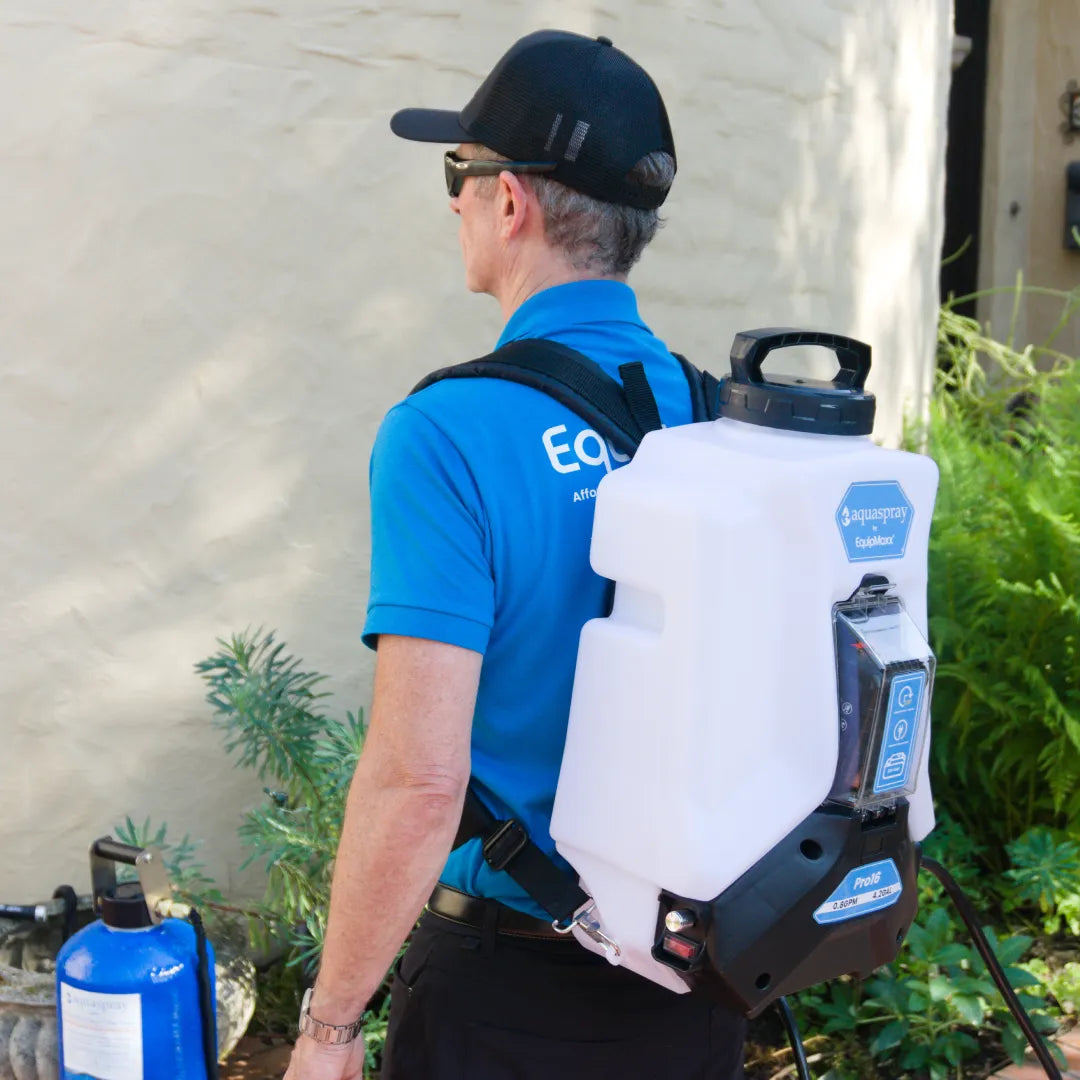 AquaSpray Pro16 4.2 Gallon Backpack Water Tank & Pump for Waterfed Pole Window and Solar Cleaning, Rechargeable 12v Battery