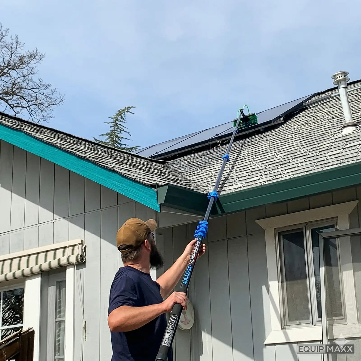 How Venom Poles with Kevlar Improve Safety in Window Cleaning