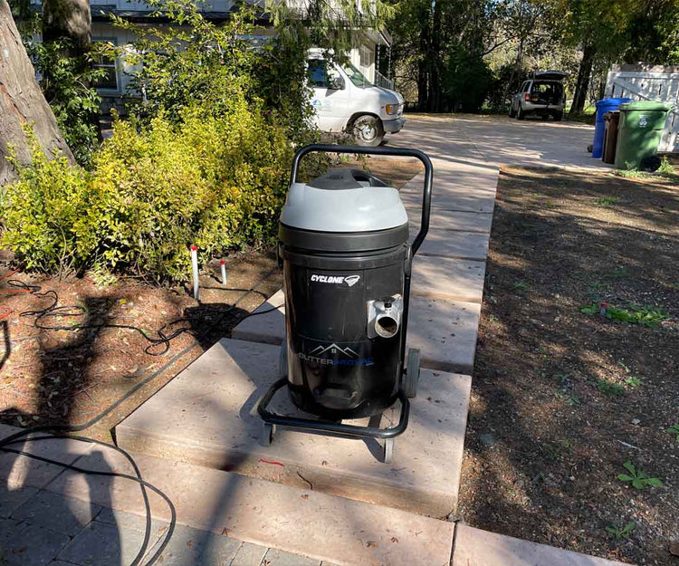 Commercial Gutter Vacuums