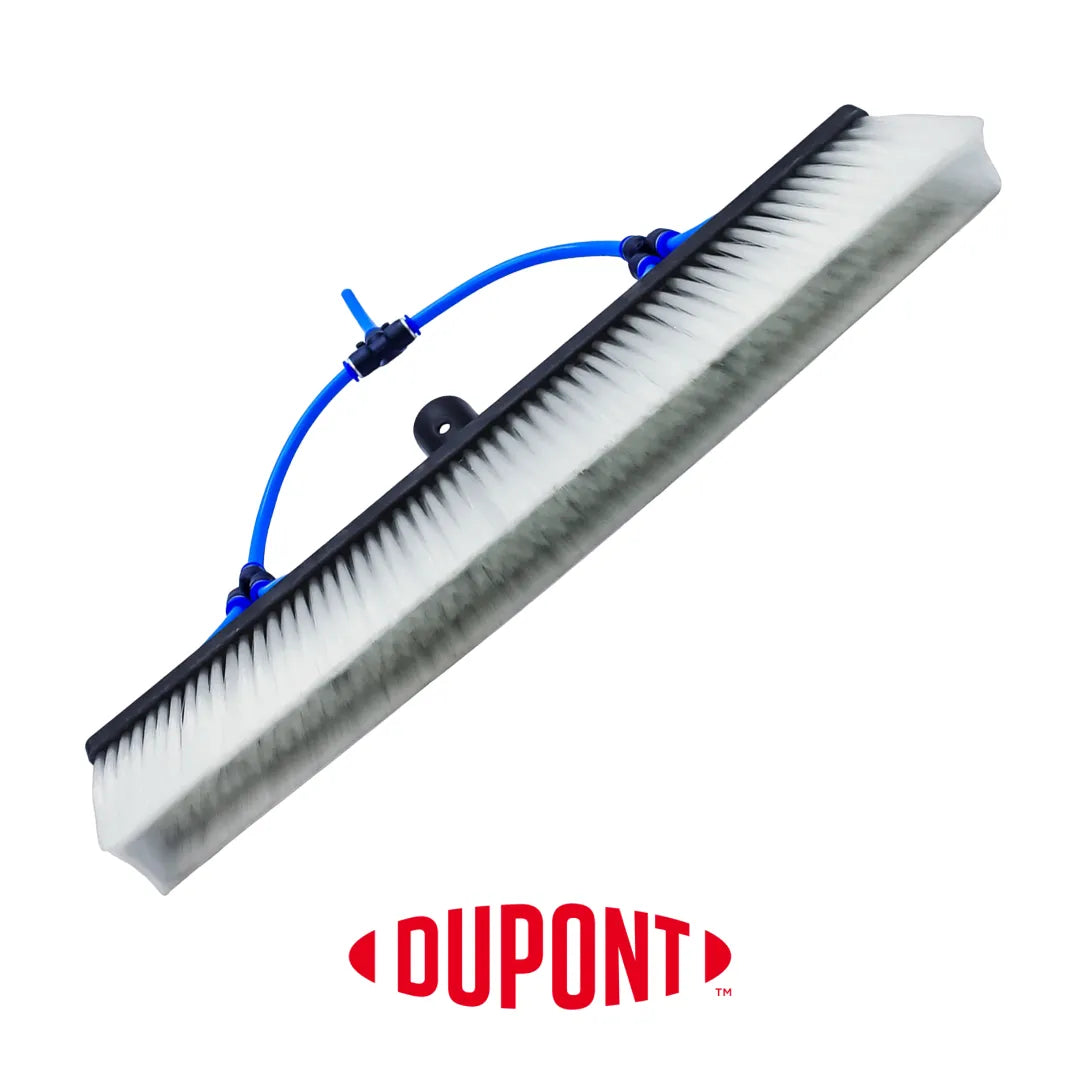 Angled view of an 18-inch Aquaspray Venom Water Fed Poles Brush with DuPont nylon bristles and blue water tubing.