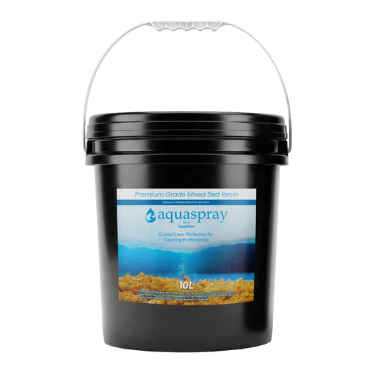 Front view of 10l black bucket mixed bed resin with an Aquaspray label showing water over golden resin beads.