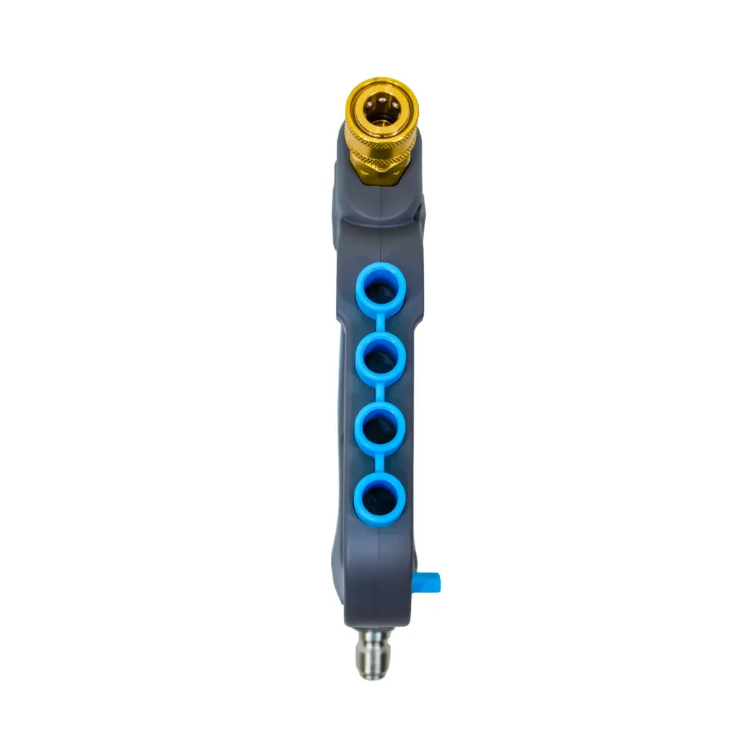 Heavy-duty pressure washer trigger gun 5000psi with 4-nozzle storage, top-down view of the four empty nozzle holders below the brass inlet